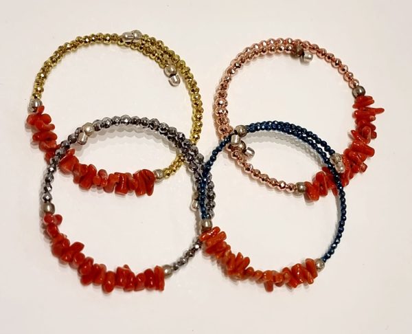 Bracciale corallo e ematite galvanica