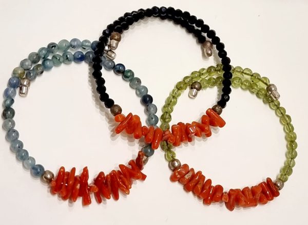 Bracciale corallo e pietra dura