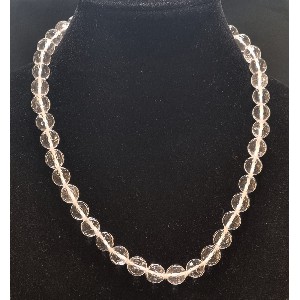 Collana in quarzo bianco