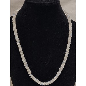Collana in labradorite bianca