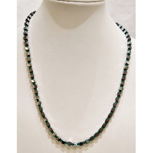 Collana in ematite e agata