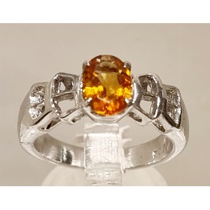 Anello  in argento e topazio giallo