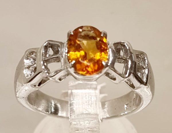 Anello  in argento e topazio giallo