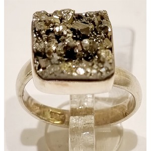 Anello in pirite