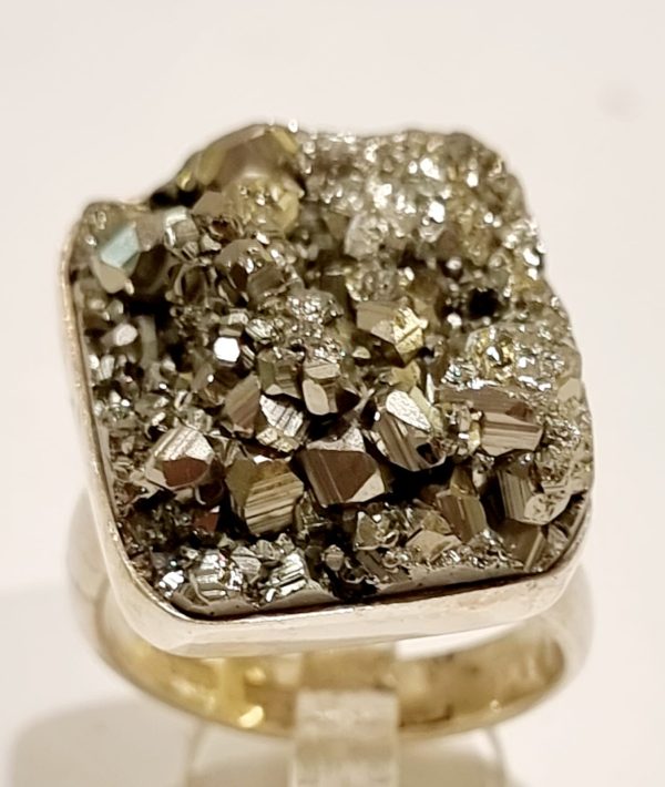 Anello pirite