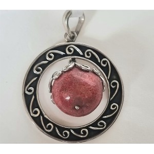 Ciondolo in argento e madrepora