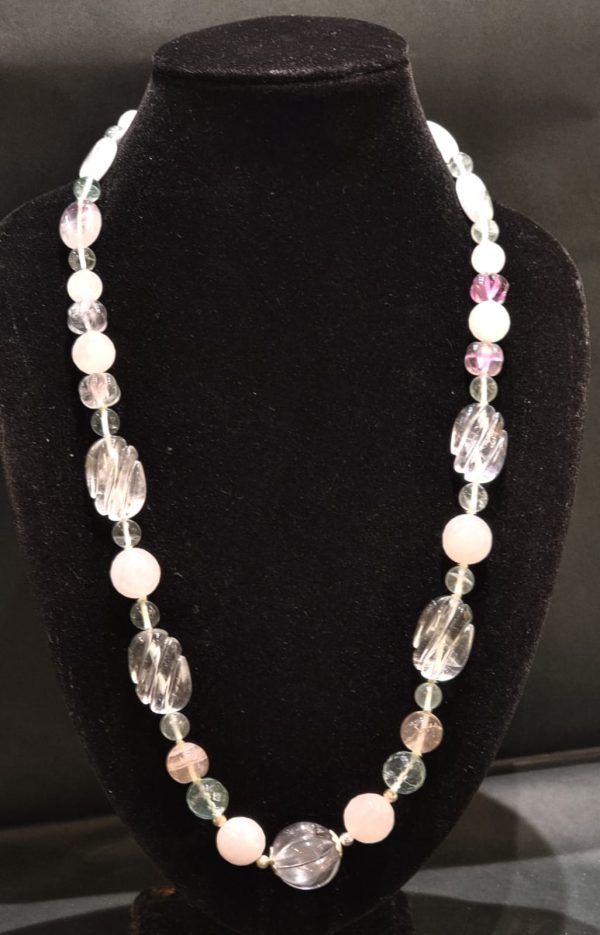 Collana in fluorite e quarzo rosa
