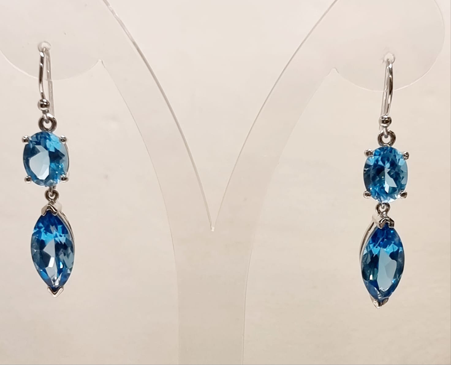 Orecchini argento e topazio azzurro