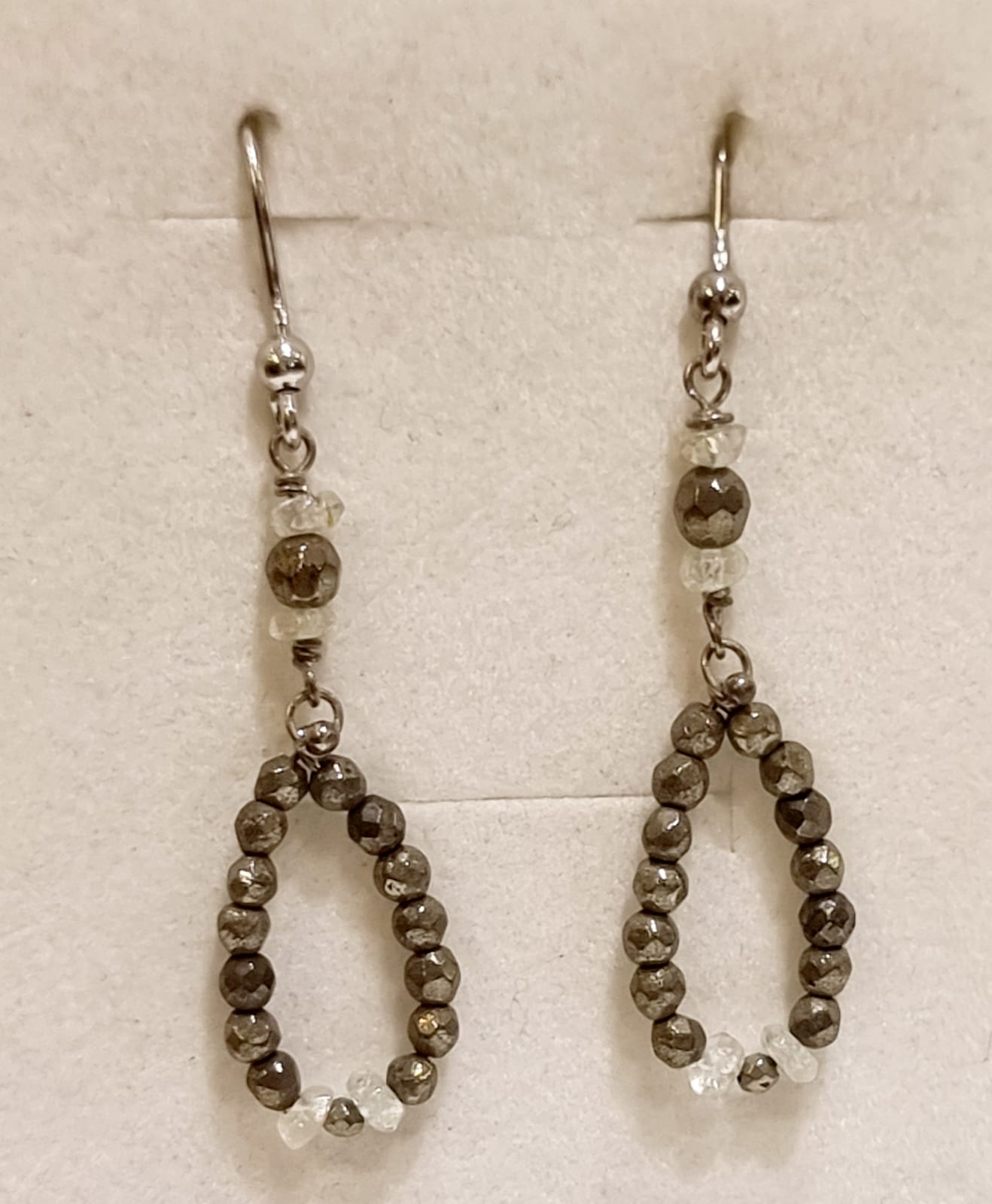 Orecchini pirite e labradorite