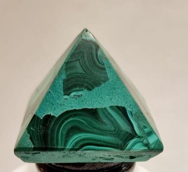 Piramide in Malachite