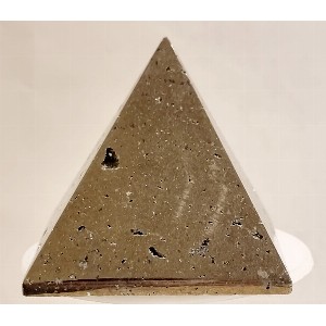 Piramide in pirite