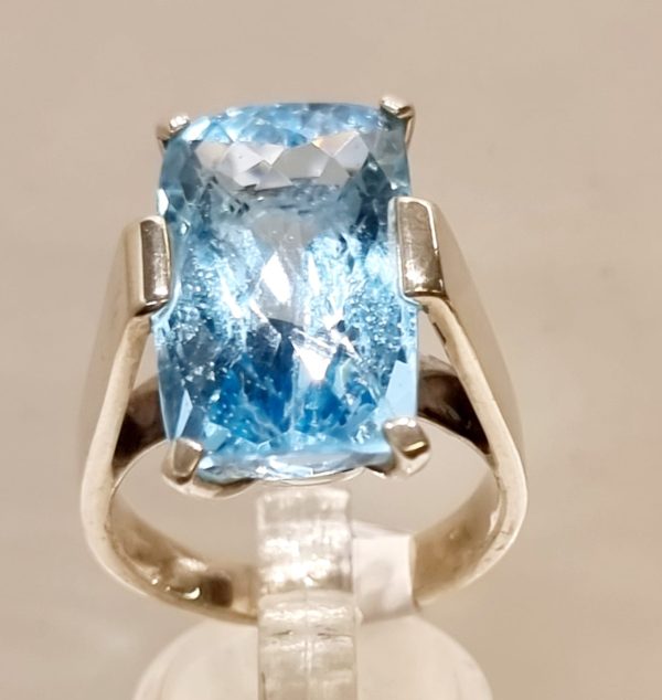 Anello topazio Azzurro