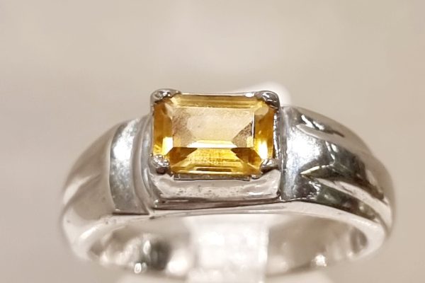 Anello topazio giallo