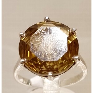 Anello  topazio giallo