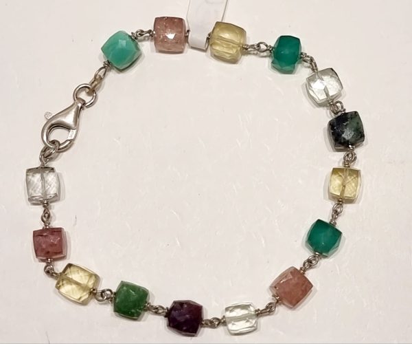 Bracciale pietre varie