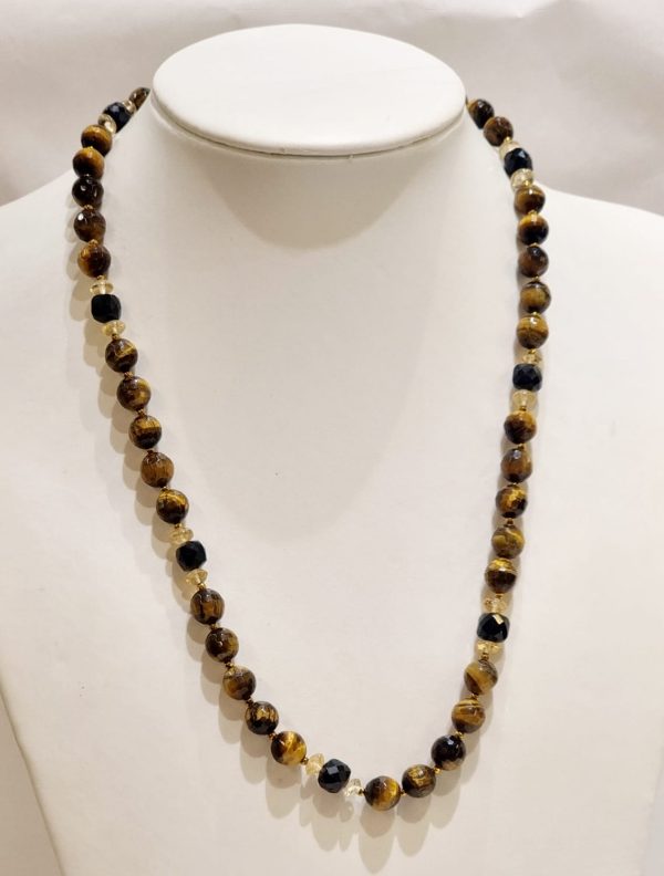 Collana in occhio di tigre